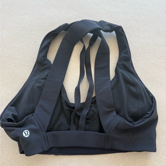 lululemon athletica Other - Lululemon — NWOT Black Strappy Sports Bra - Size 8